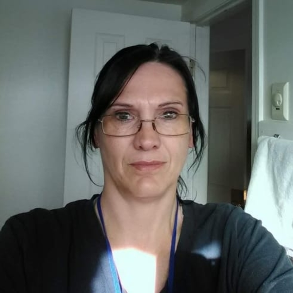 Meet your Posher, Denise